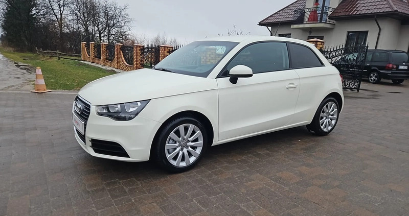 Audi A1 cena 29900 przebieg: 165000, rok produkcji 2012 z Jaraczewo małe 232